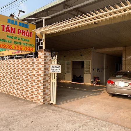 Nhà Nghỉ TáN PháT Hotel Ap Thanh Son Екстериор снимка