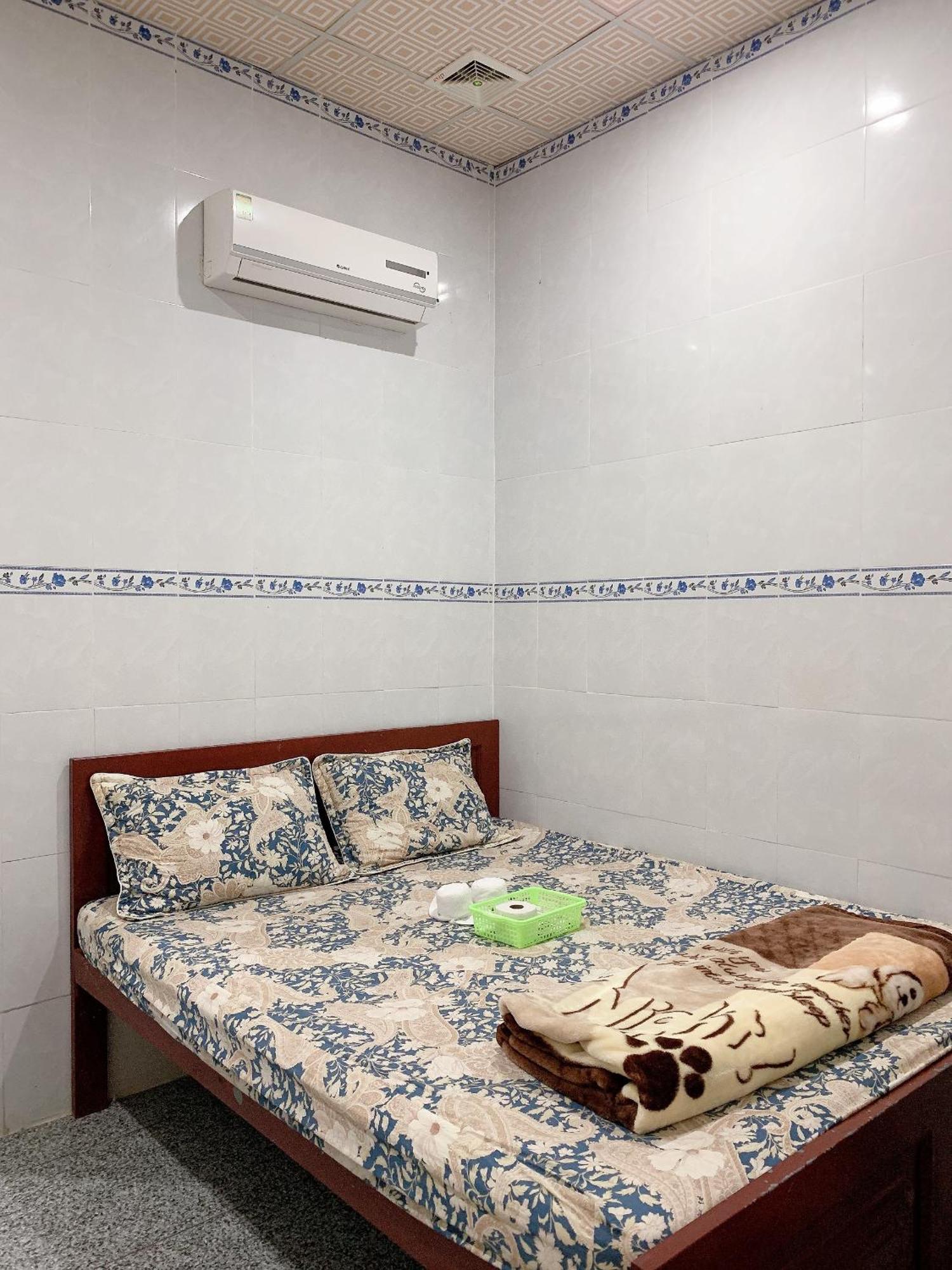 Nhà Nghỉ TáN PháT Hotel Ap Thanh Son Екстериор снимка